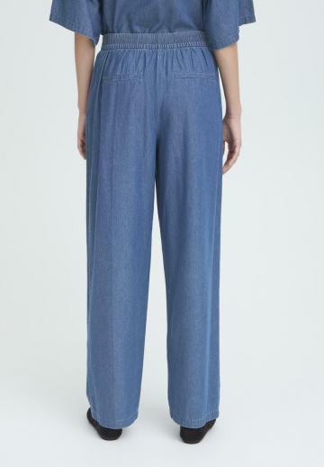 Свободные джинсы