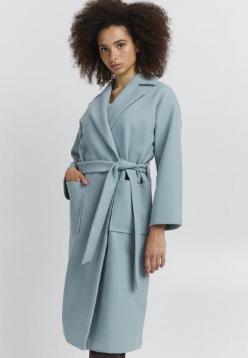 Шерстяное пальто