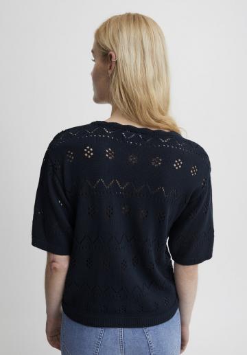 Вязаная кофта