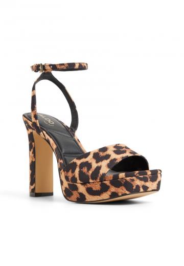 Босоножки на платформе