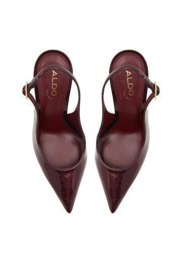 Туфли на высоком каблуке