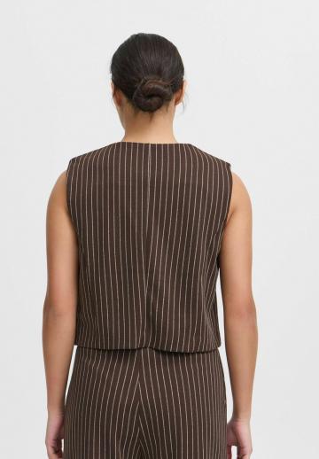 Джинсовая жилетка