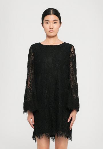 Коктейльное платье