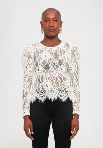 Кружевная блузка