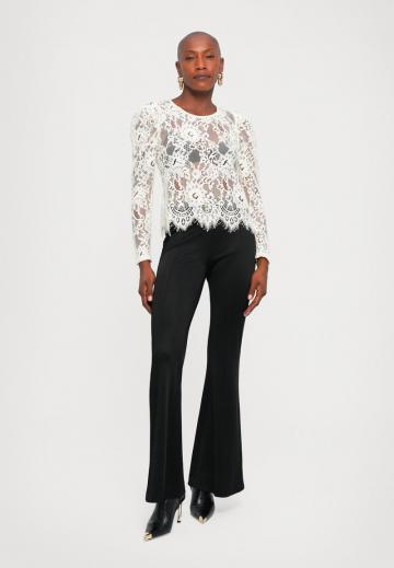 Кружевная блузка
