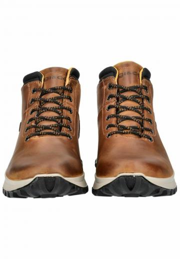 Ботинки на шнуровке