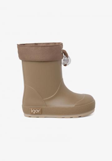 Резиновые сапоги