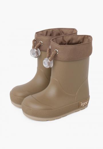 Резиновые сапоги