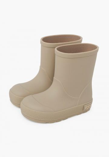 Резиновые сапоги