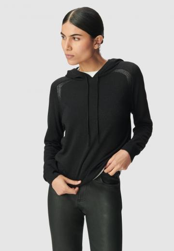 Пуловер с капюшоном