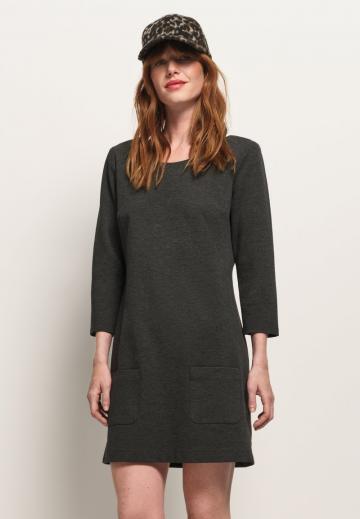 Вязаное платье