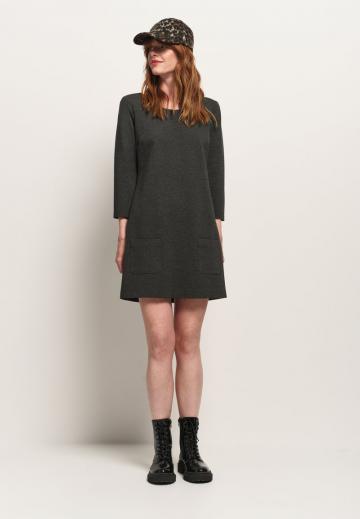 Вязаное платье