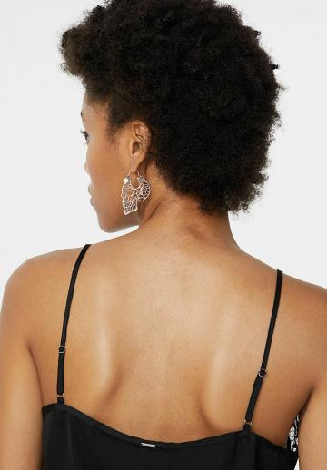 Топ на бретельках