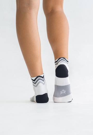 Короткие носки