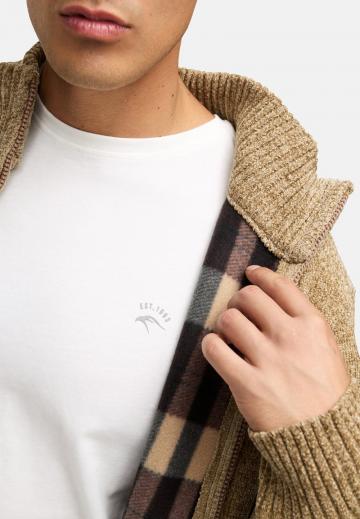 Вязаная кофта