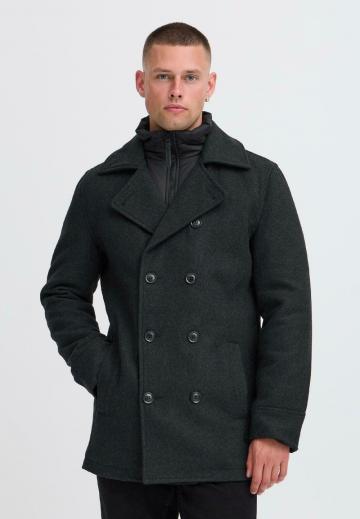 Короткое пальто