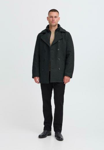 Короткое пальто