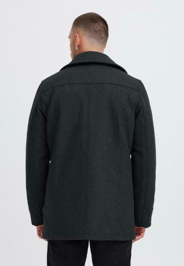 Короткое пальто