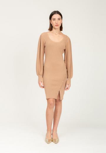 Платье футляр