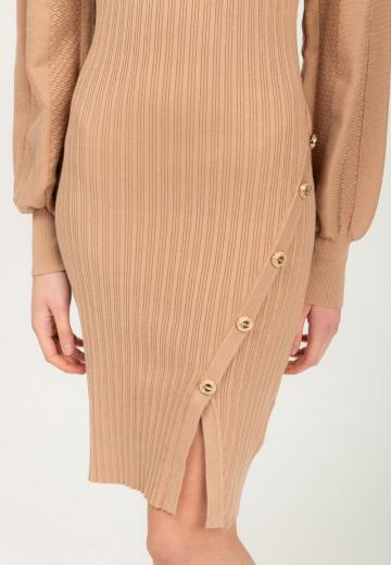 Платье футляр