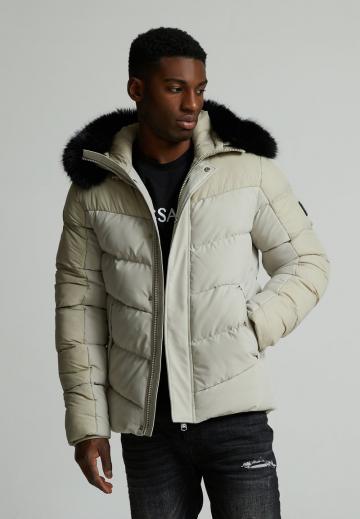 Зимняя куртка