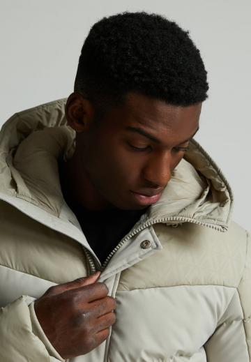 Зимняя куртка