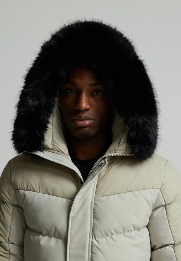 Зимняя куртка