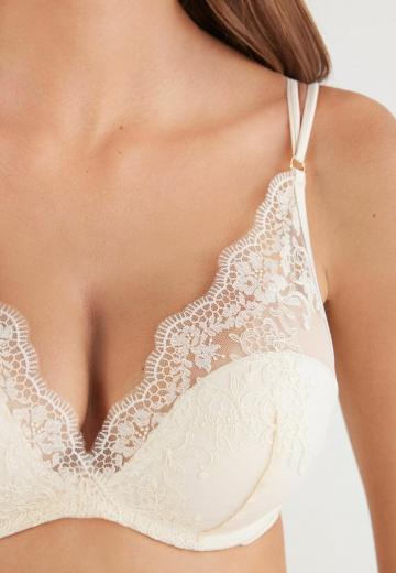 Бюстгальтер