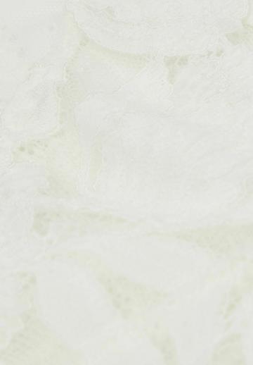 Трусы на бедрах