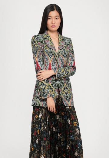 Длинный блейзер