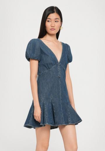 Джинсовое платье