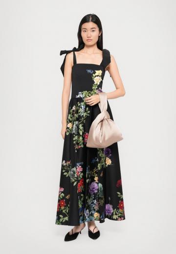 Пляжное платье