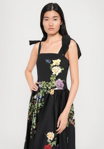 Пляжное платье