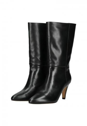 Высокие сапоги