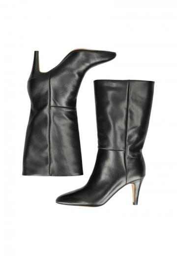 Высокие сапоги