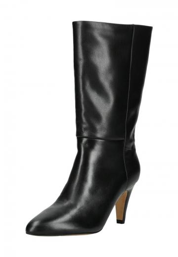 Высокие сапоги