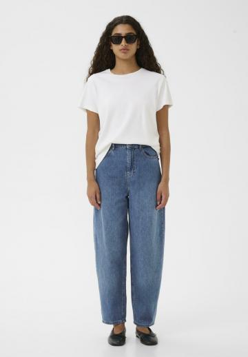 Свободные джинсы