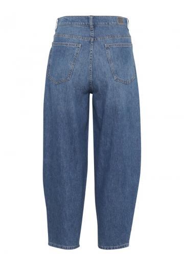 Свободные джинсы