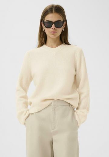 Пуловер с вырезом V