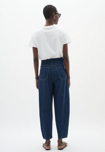 Свободные джинсы