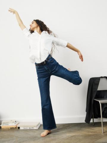 Клешеные брюки