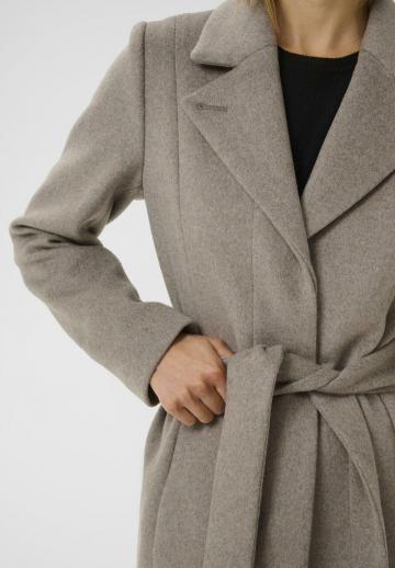 Шерстяное пальто