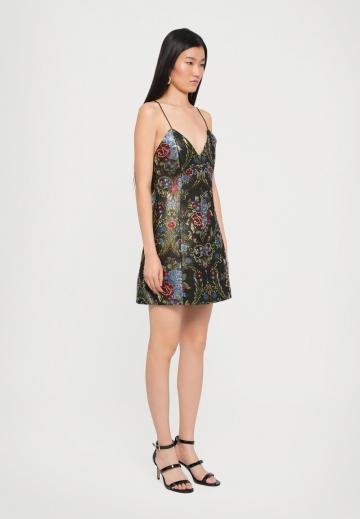 Коктейльное платье