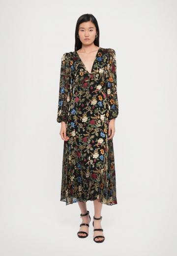 Длинное платье