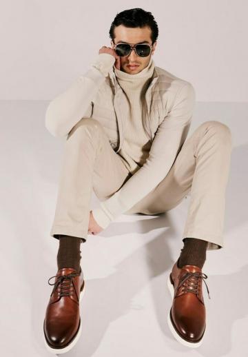 Ботинки на шнуровке