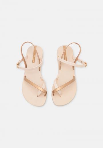 Гандбольные кроссовки