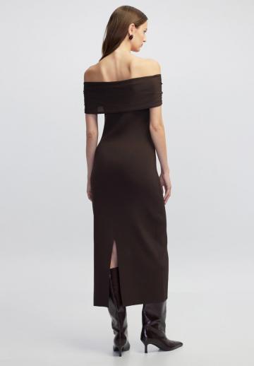 Вязаное платье