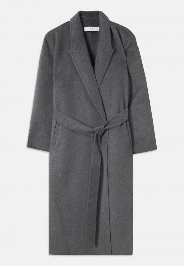 Шерстяное пальто