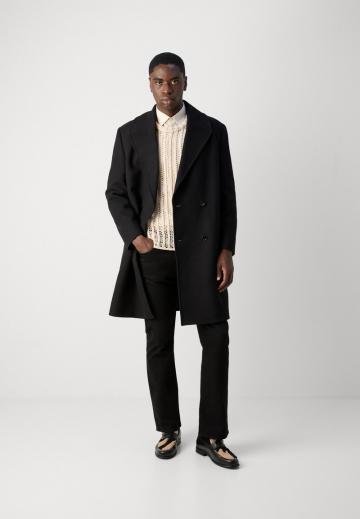 Шерстяное пальто