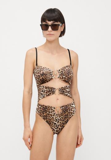 Слитный купальник